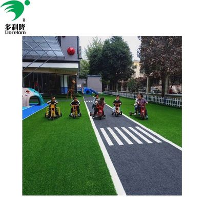 ROHS認証された遊び場や幼稚園の遊び場のための人工芝 2020年